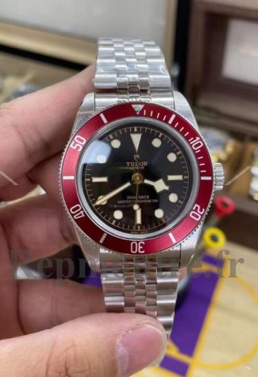 Tudor Black Bay 41 Master Chronometer M7941 - Cliquez sur l'image pour la fermer