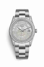 Réplique de montre Rolex Day-Date 36 sertissage 118389 Carousel de nacre blanche Cadran m118389-0097