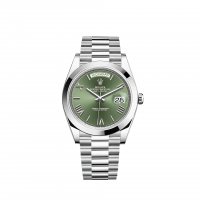 Réplique Rolex Day-Date 40 Platine Cadran vert olive Lunette lisse m228206-0027