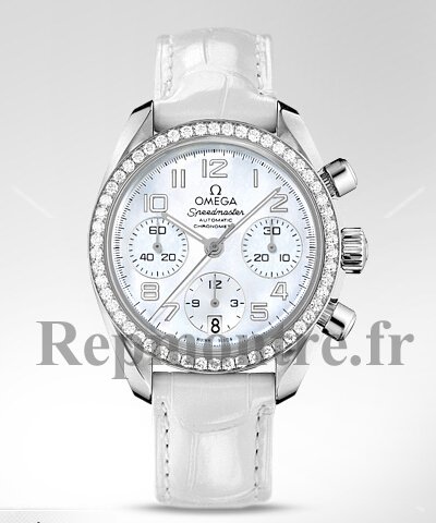 Réplique Omega Speedmaster Automatique-Chronometer 324.18.38.40.05.001 - Cliquez sur l'image pour la fermer